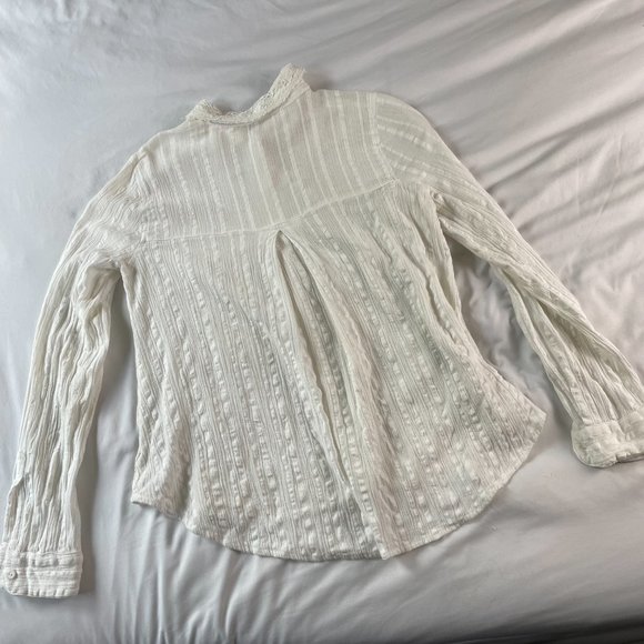 Free People Long sleeve button up shirt with lace. - Picture 8 of 9